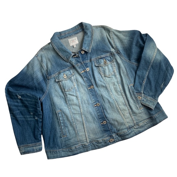 Torrid dark wash denim trucker jacket NWT size 5x - Picture 2 of 8